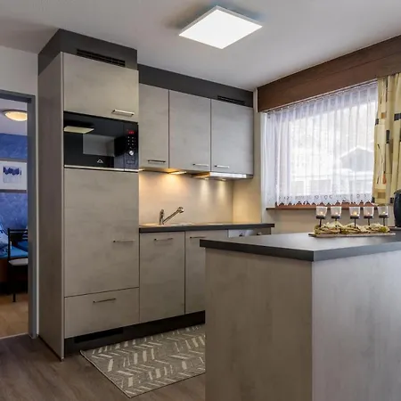 Haus Viola Saas-Grund