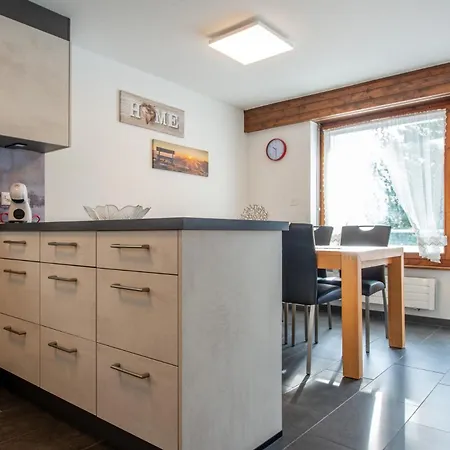 Haus Viola Appartamento *