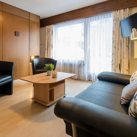 Haus Viola Apartman Saas-Grund