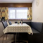 Apartment Haus Viola